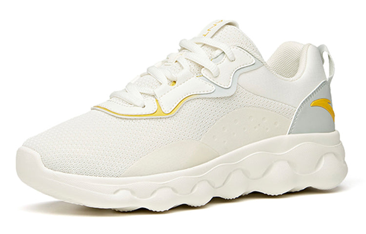 (WMNS) ANTA Running Series Sneakers 'White Blue Yellow' 922115535-4