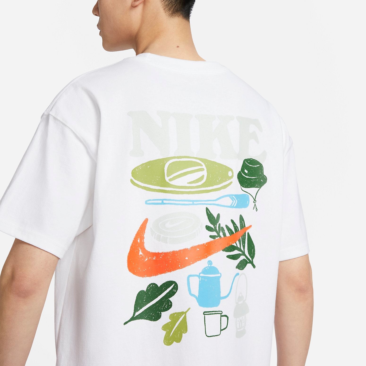 Nike NSW Sole Craft T-Shirt 'White' FN3700-100
