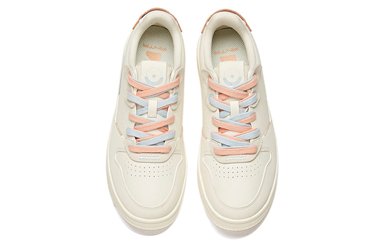 (WMNS) ANTA Life Series Sneakers 'White Orange Blue' 922118018-3