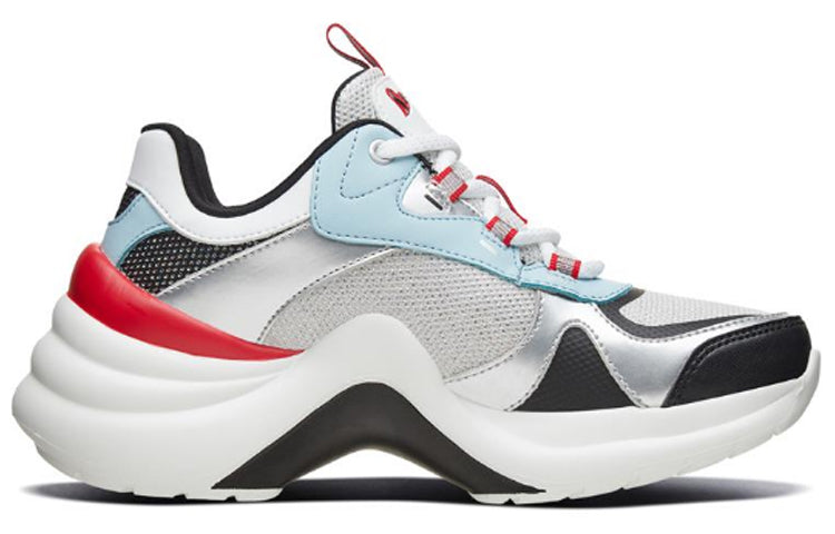 (WMNS) Skechers Solei ST Running Shoes White/Red 74191-BKWR