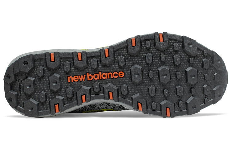 New Balance Fresh Foam Crag v2 'Grey Yellow' MTCRGRO2