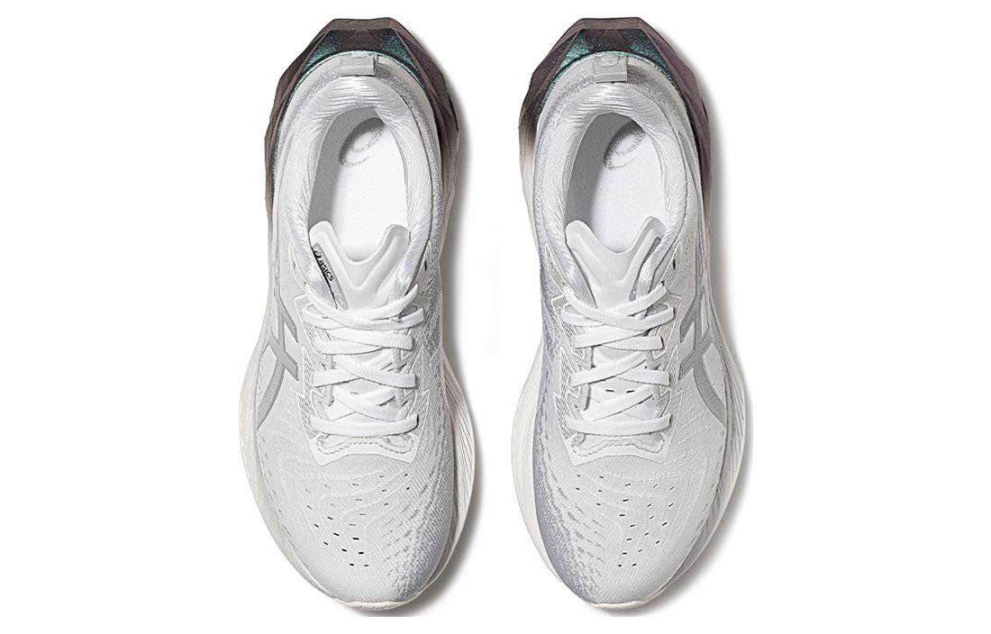 (WMNS) ASICS Novablast 4 Platinum 'Real White Pure Silver' 1012B722-100