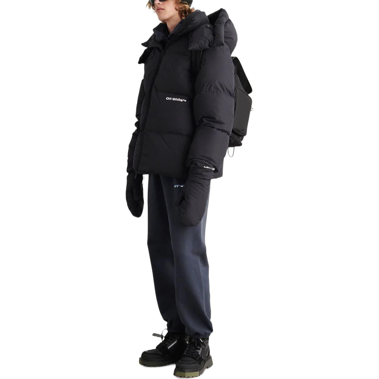 Off-White Fw22 OMED045F22FAB0011001