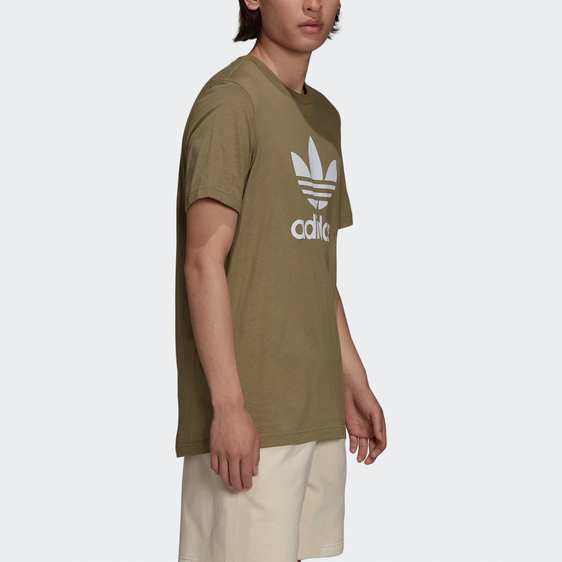 adidas originals Men's Trefoil Logo Print Green HE4954