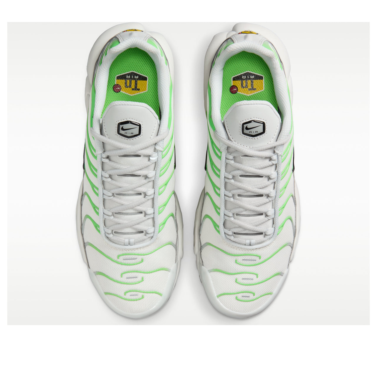 (WMNS) Nike Air Max Plus 'Green Strike' DZ3671-001