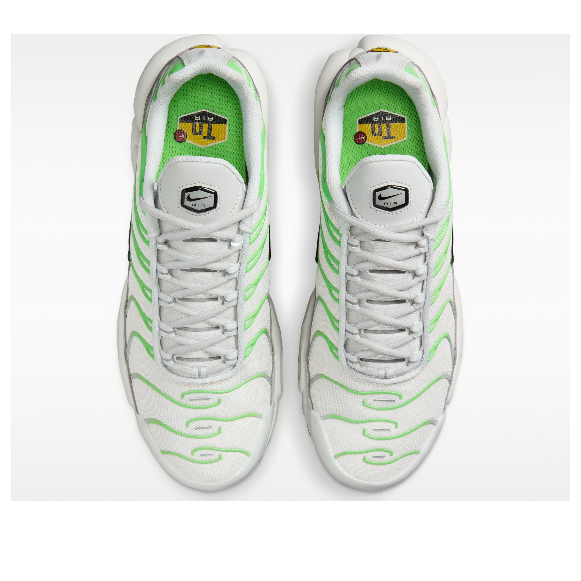 (WMNS) Nike Air Max Plus 'Green Strike' DZ3671-001
