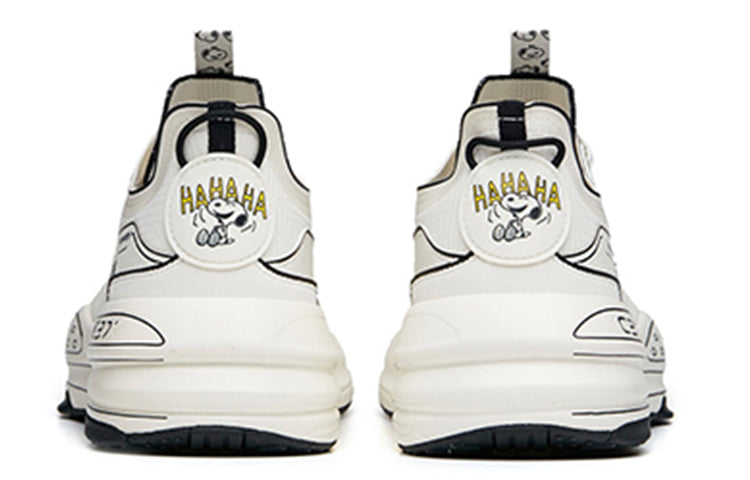ANTA x Snoopy C37 'White Black' 912128081-10