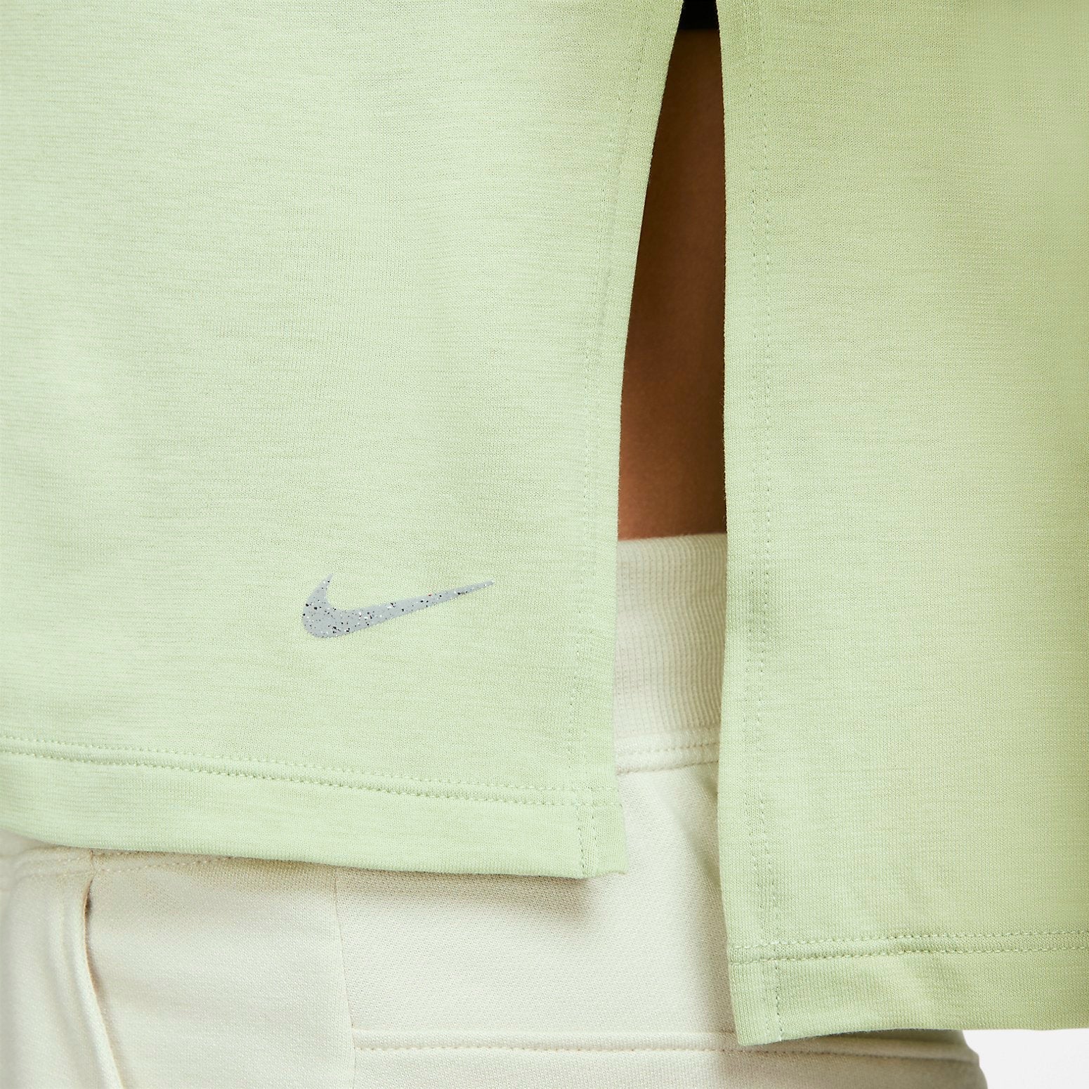 (WMNS) Nike Dri-FIT One Luxe 'light olive' DM7026-343