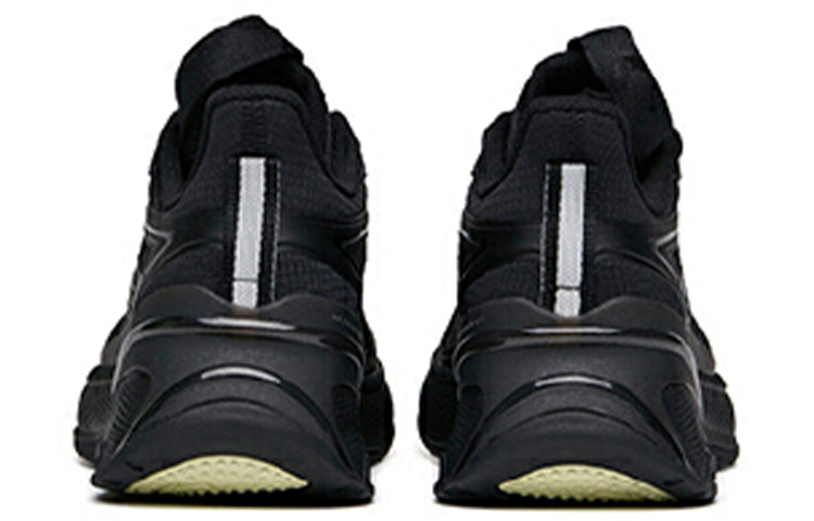(WMNS) ANTA C37 2.0 'Black' 122135537R-3