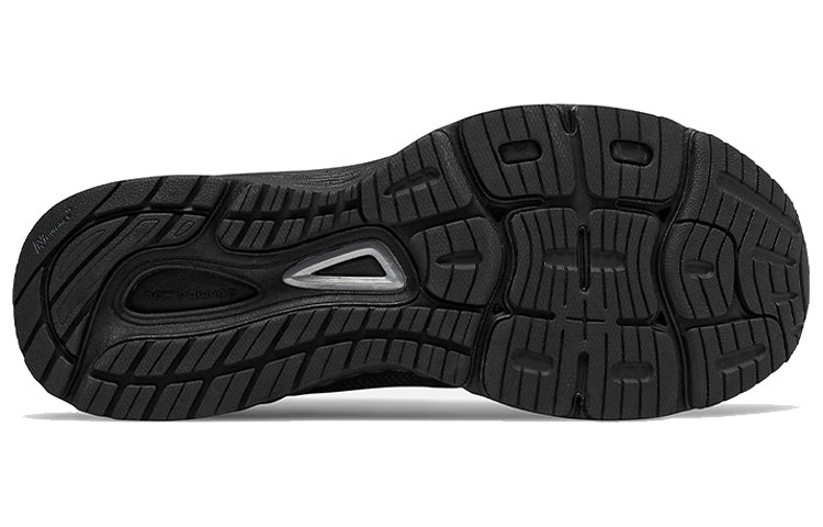 New Balance 880v9 Black M880TB9