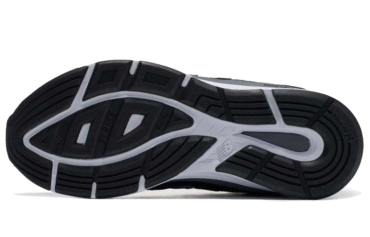 (WMNS) New Balance 880 Shoes Black WW880BK4