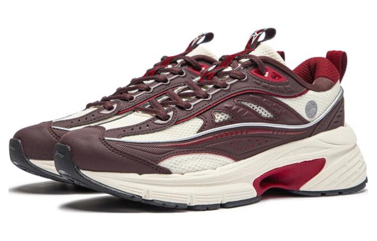(WMNS) Li-Ning Yi Xing Lite 'Dark Red Beige' AGCT504-2