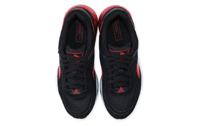 PUMA R698 Block Low Top Running Shoes Black/Red 360030-02