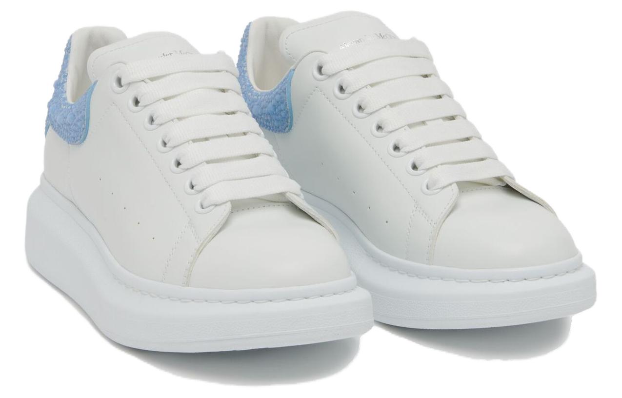(WMNS) Alexander McQueen Oversized Sneakers 'Baby Blue White' 718243WIEEI9412