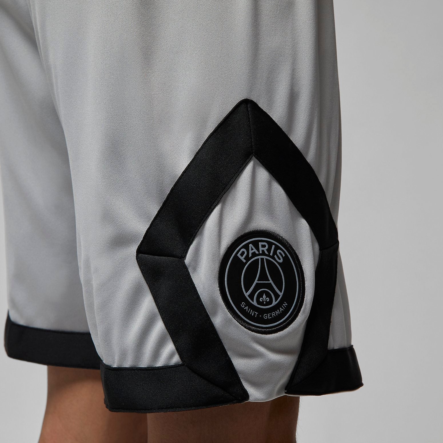 Nike PSG 22-23 Away Shorts 'Grey' DJ7746-077