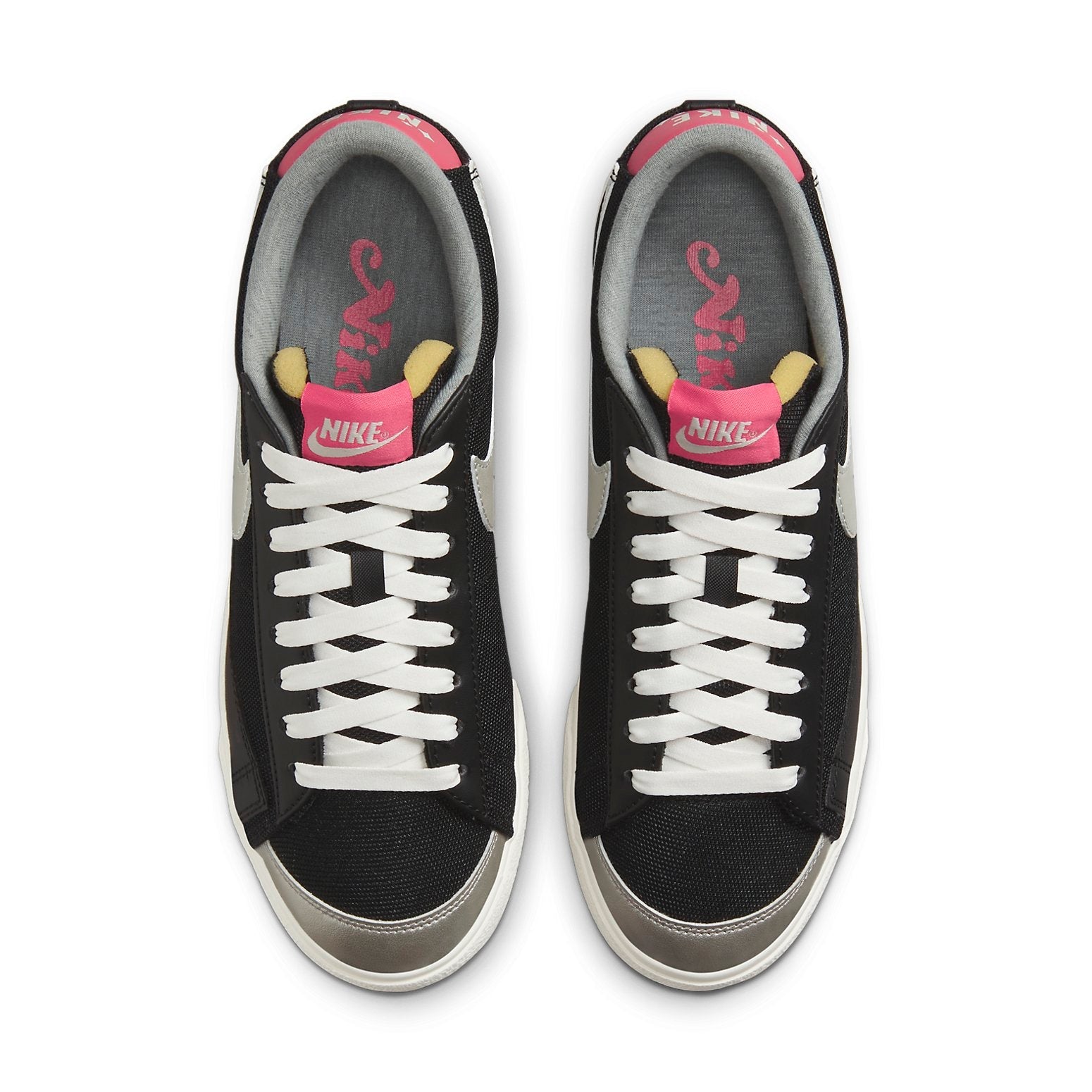 (WMNS) Nike Blazer Low Platform 'Black Gypsy Rose' DO2774-010