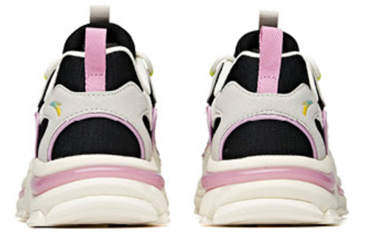 (WMNS) ANTA Millennium Glacier 'Black White' 122028899-2