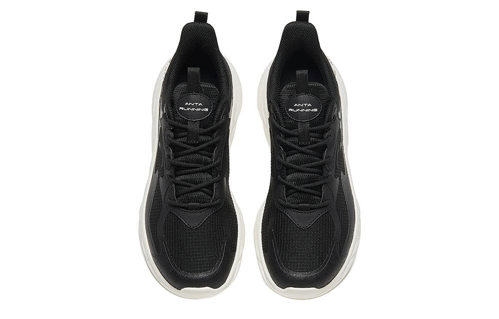 (WMNS) ANTA Fluffy 2 'Black White' 922345577-4