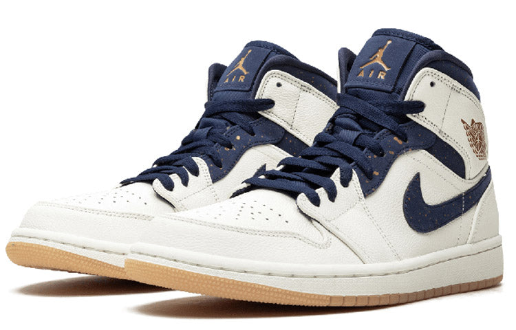 Air Jordan 1 Mid 'Jeter' AH6342-104