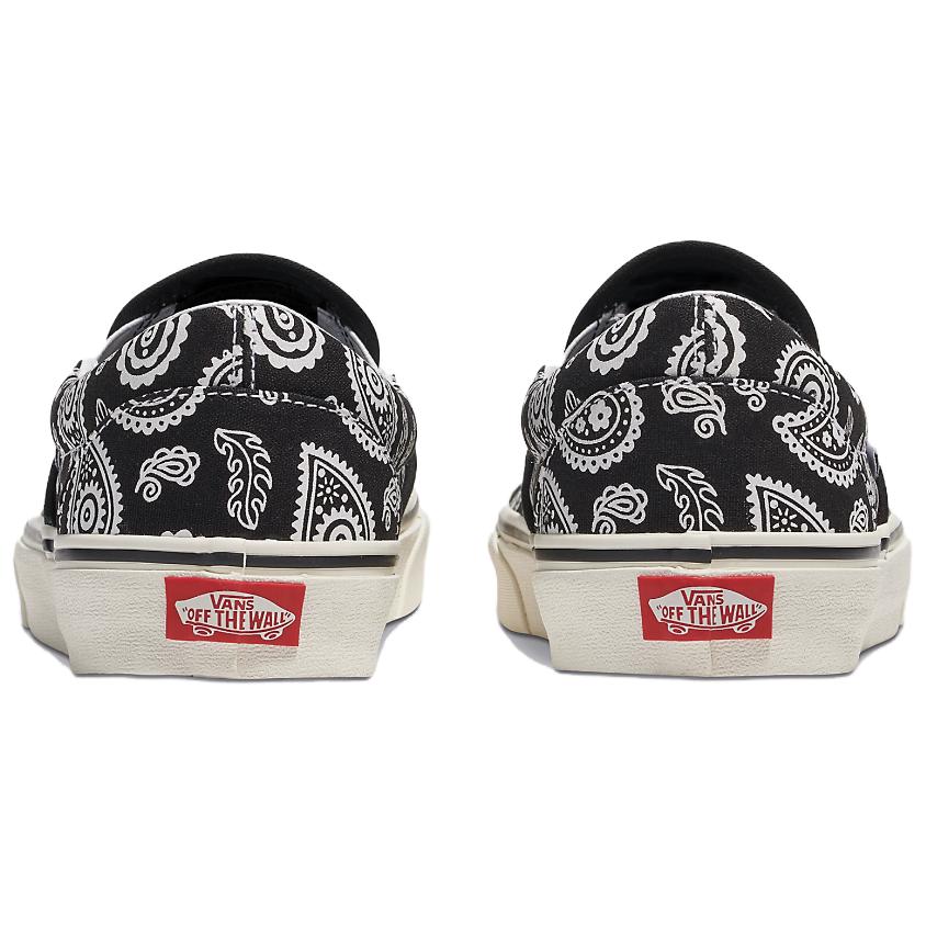 Vans Classic SlipOn 'Primavera Paisley Black' VN0009Q7BMA