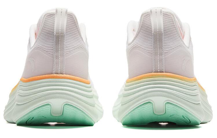 (WMNS) ANTA Running Series Sneakers 'Pink Green' 122425521-5