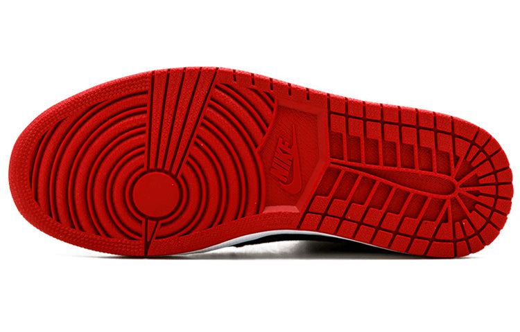 Air Jordan 1 Ultra High 'Banned' 844700-001
