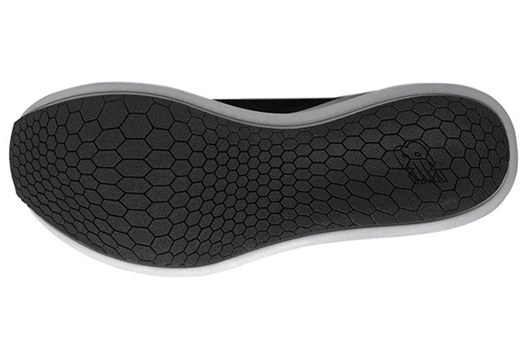 (WMNS) New Balance Fresh Foam Lazr Sneakers Black/White WLAZRCB