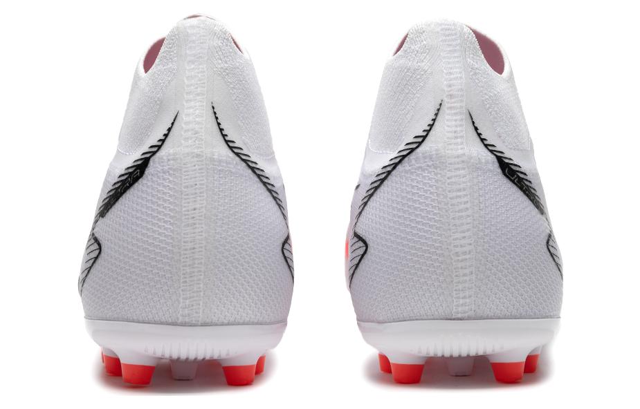 PUMA Ultra Match + LL MG 'White Red' 107512-01