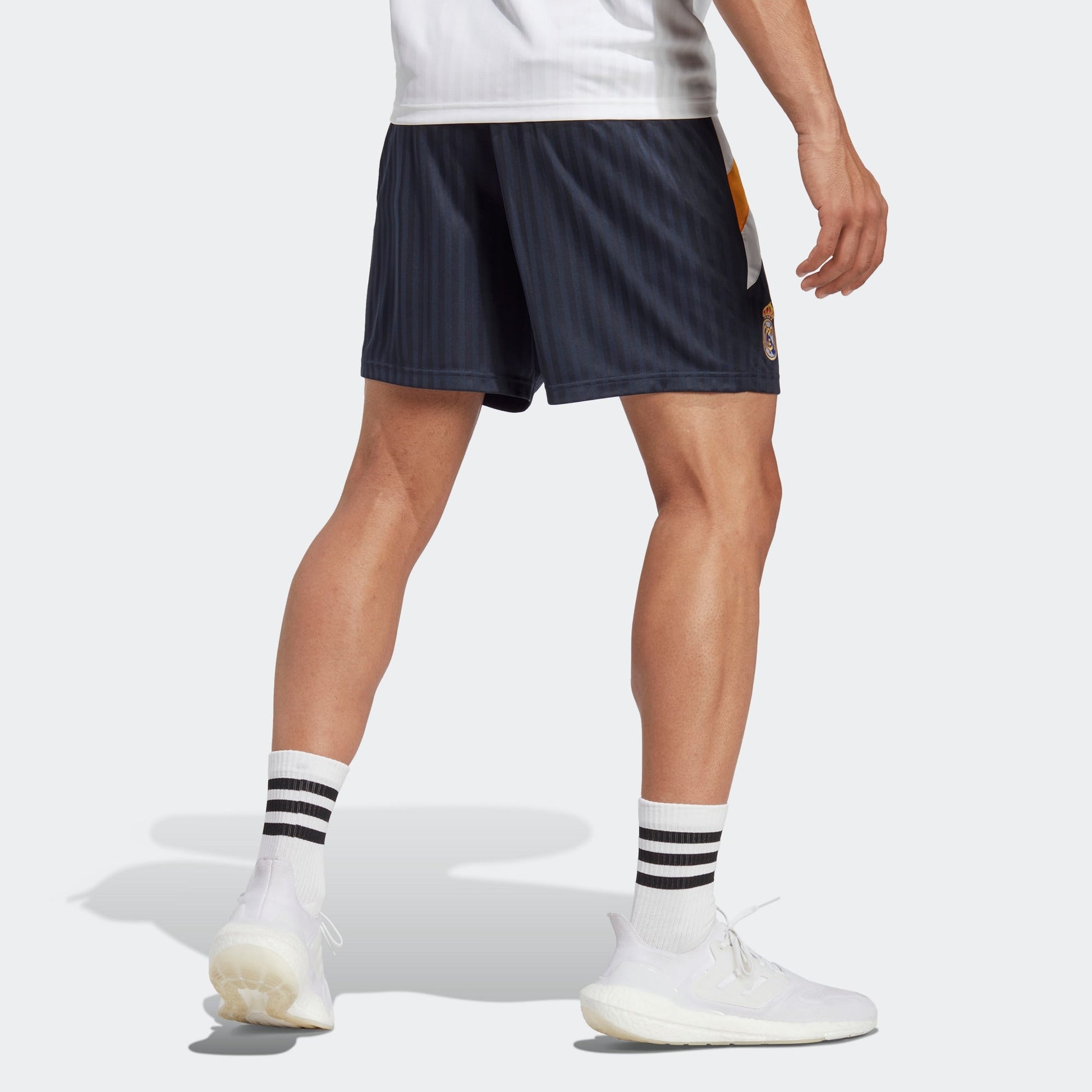 adidas Real Madrid Icon Shorts Asia Sizing 'Dark Navy' HT6457
