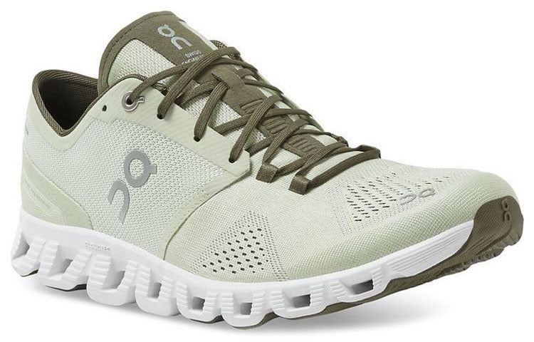 On Running Cloud X 'Aloe White' 40.99705