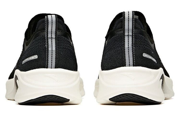 (WMNS) ANTA Hydrogen Run 3 Low 'Black White' 122125540-7