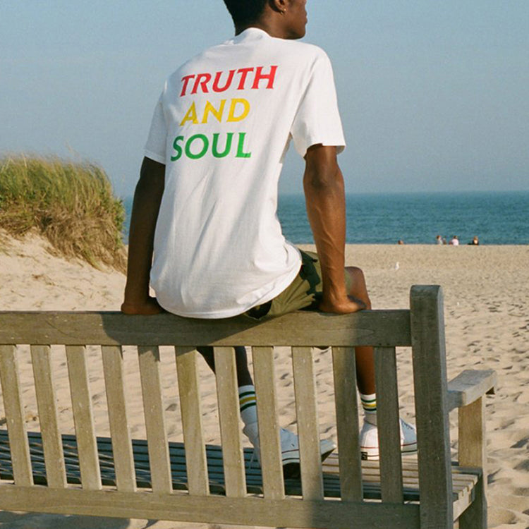 NOAH NYC Fishbone Logo Tee White Logo Tee T29SS19WHT