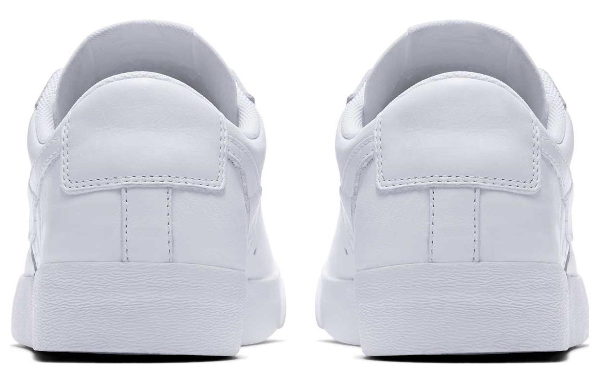 (WMNS) Nike Blazer Low LE 'Triple White' AA3961-104