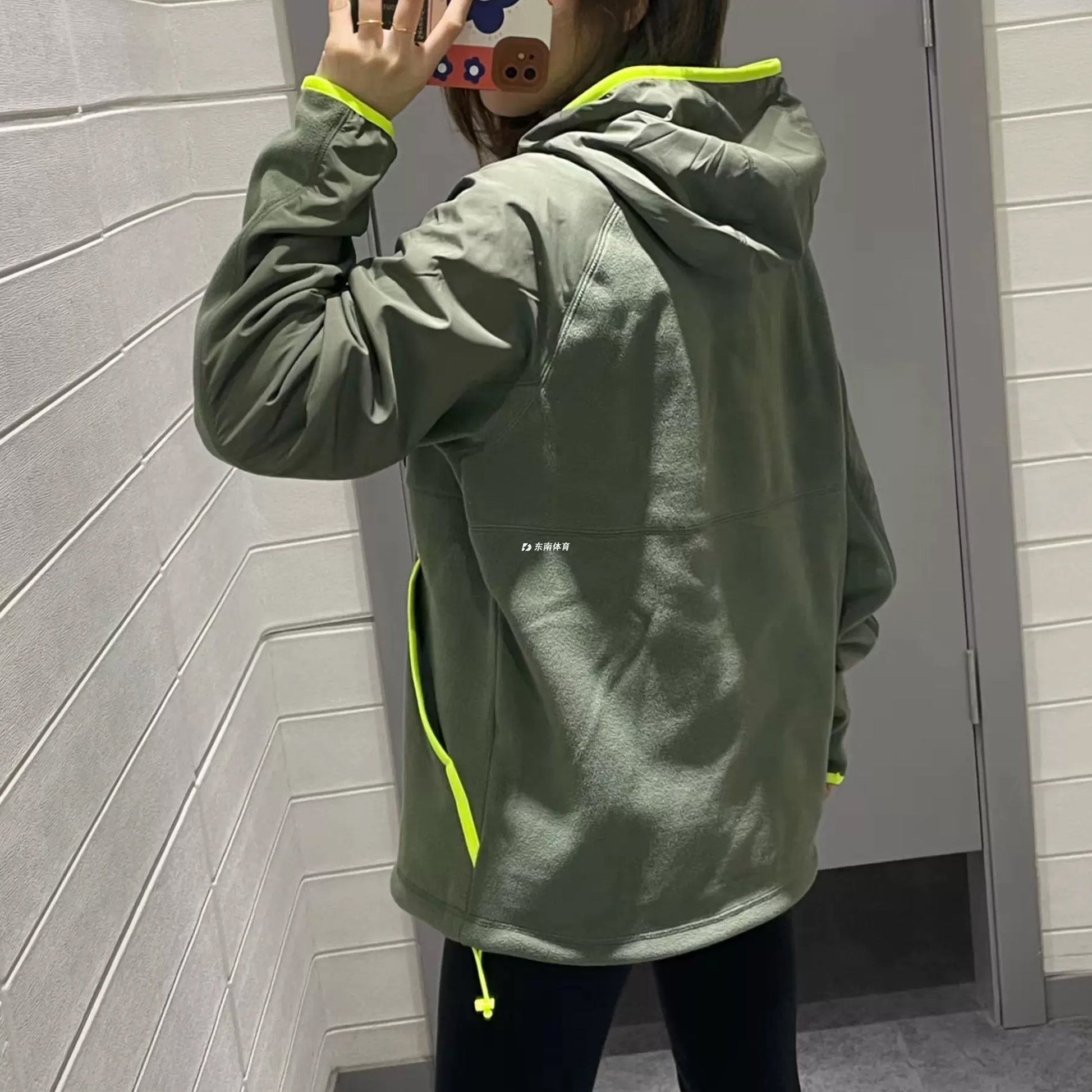 Men's Nike Logo Printing Hooded Windproof Long Sleeves Green DM1222-380
