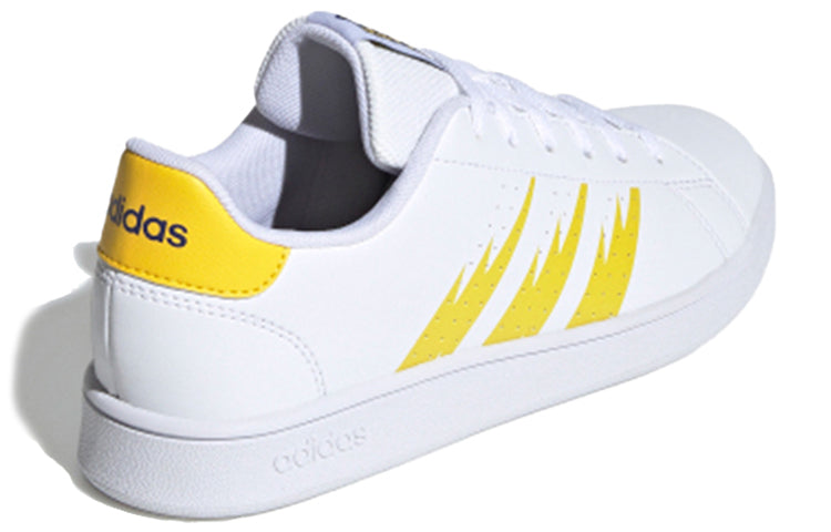 (PS) adidas x Pokemon Advantage J 'Pikachu' FW3187