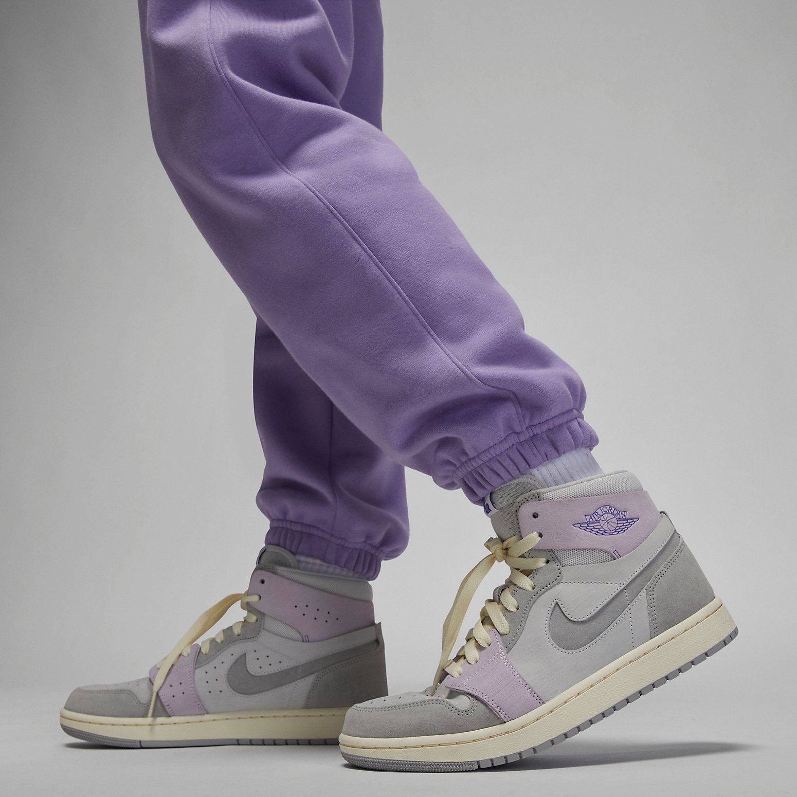 (WMNS) Air Jordan Brooklyn Sweatpants 'Purple' FN4494-500