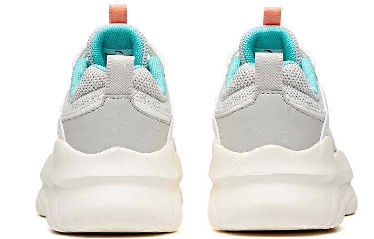 (WMNS) ANTA Life Series Sneakers 'Grey White' 122018886-1