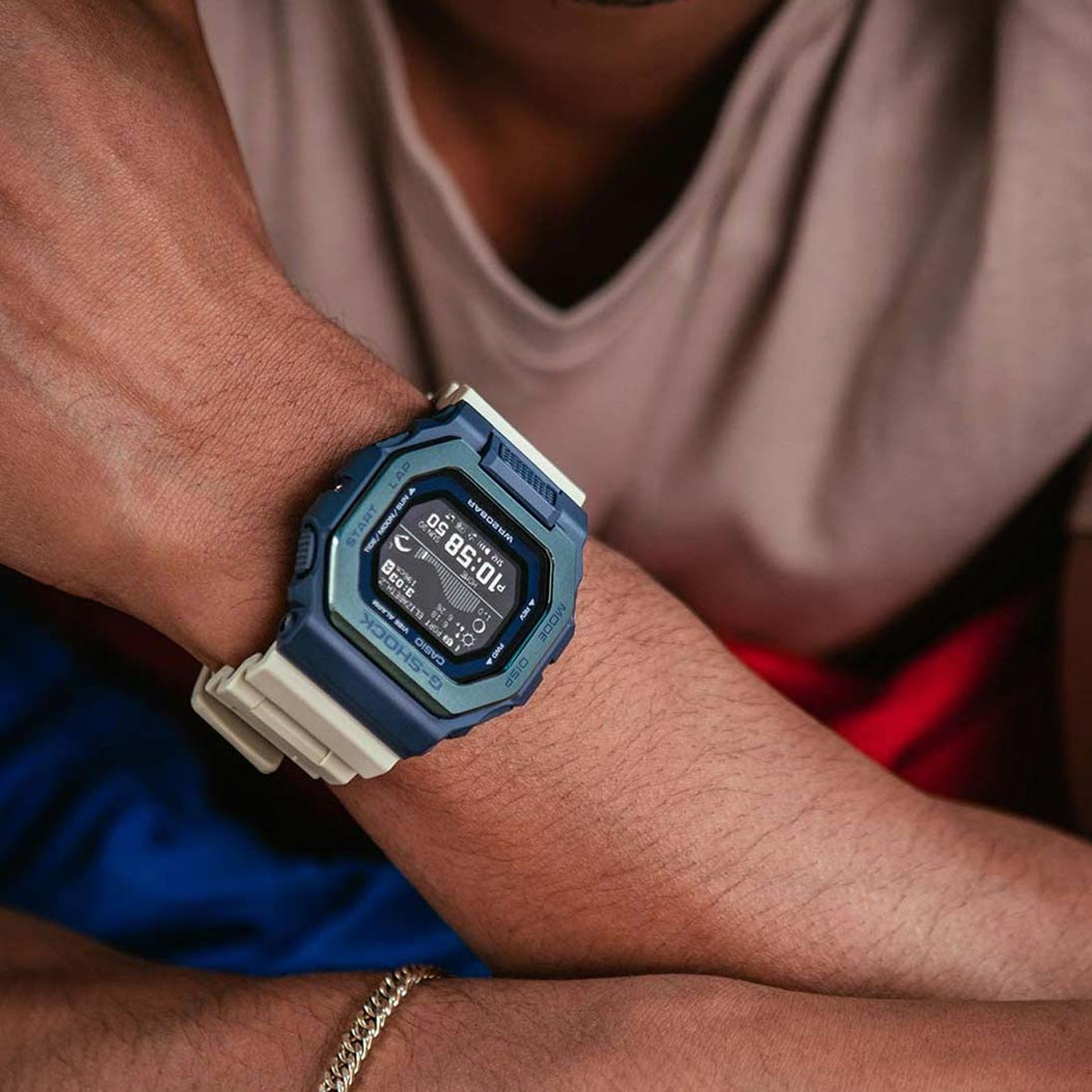 CASIO G-Shock Digital 'Ivory Navy' GBX-100TT-2JF
