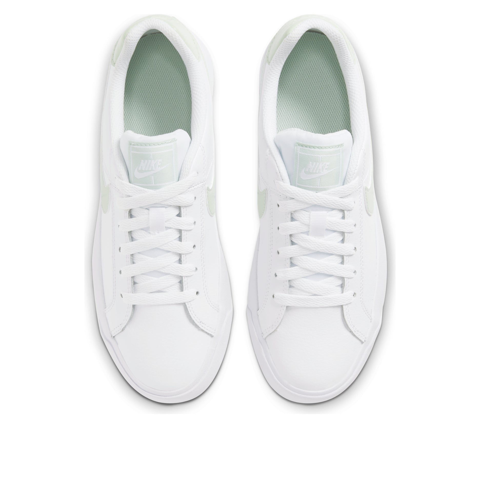 (WMNS) Nike Court Royale 'White Green' AO2810-111