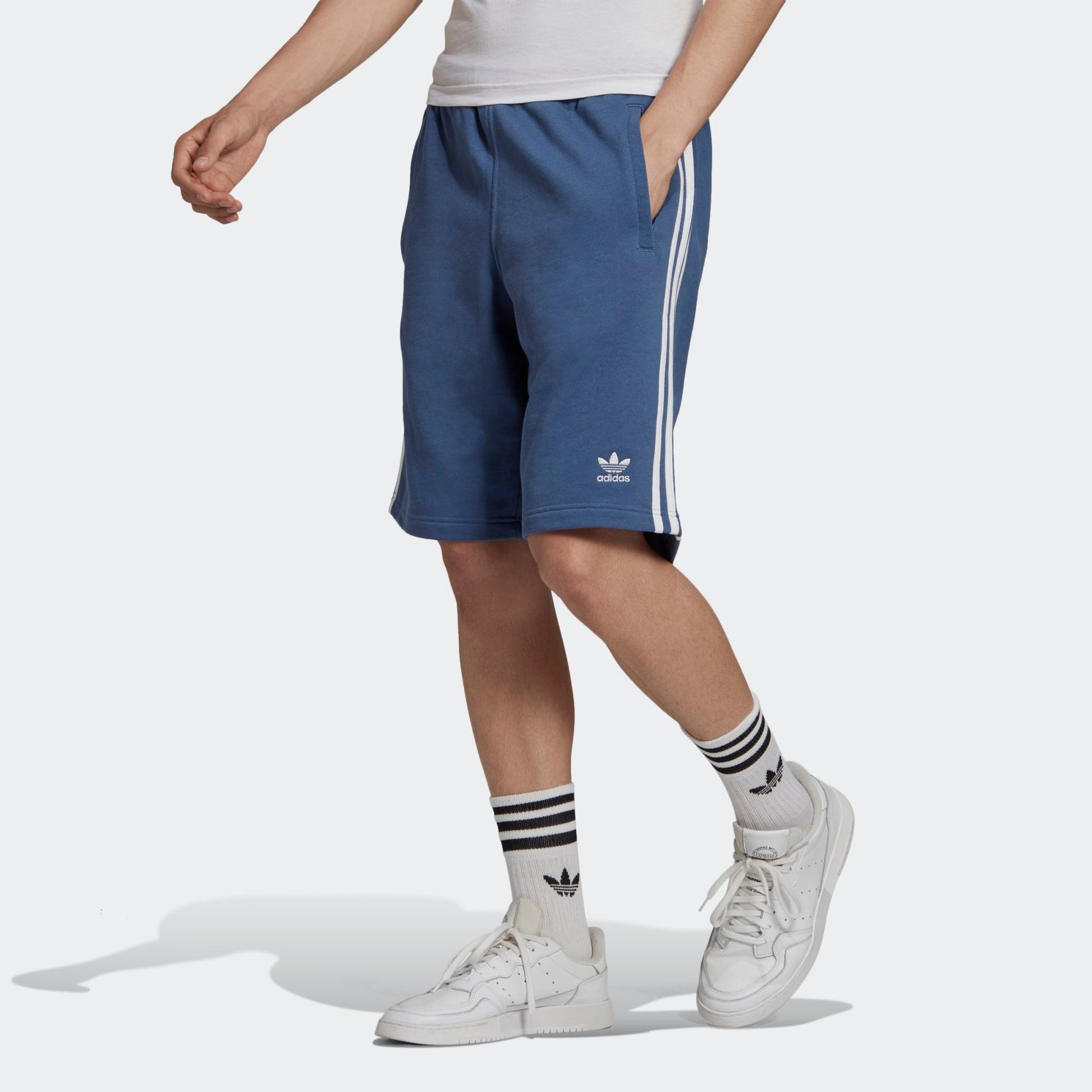 adidas originals 3-Stripes Logo Embroidered Sports Shorts Blue GN4474