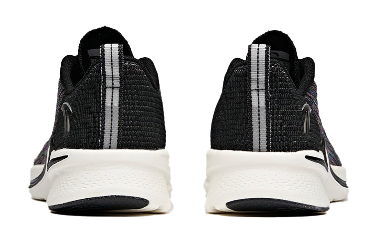 (WMNS) ANTA Running Series Sneakers Hydrogen 'Black' 122025540-10
