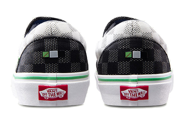Slip-On 'Vanscii - Black White Green' VN0A38F7VMP
