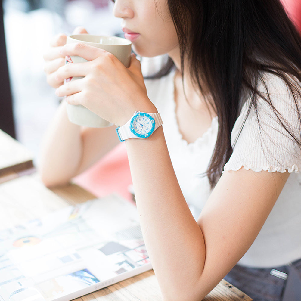 CASIO Waterproof Sports Quartz BlueWhite Analog LRW-200H-2B