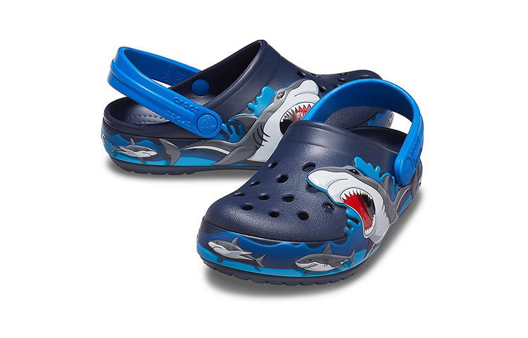 (PS) Crocs Funny Shark Pattern Outdoor Flat Heel Sports Deep Blue Sandals 207070-410