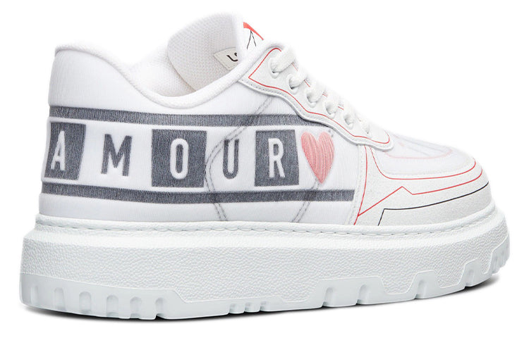 (WMNS) DIOR Addict Sneaker 'DIORamour D Chess Heart - White' KCK322DNN_S43L