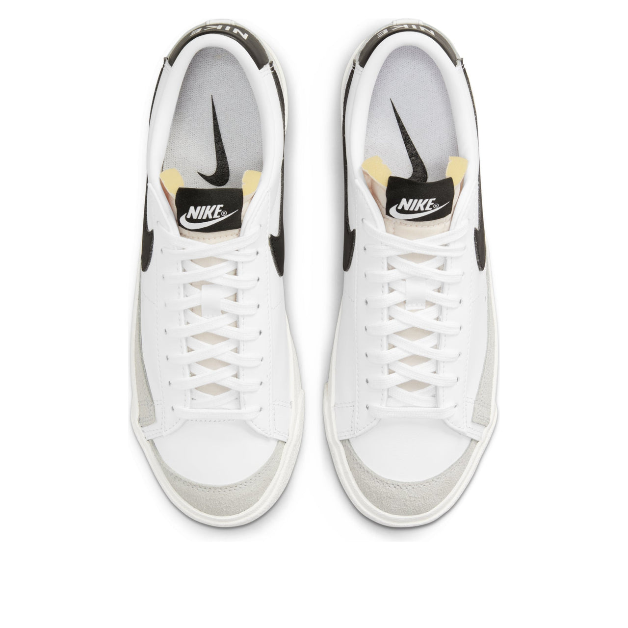 (WMNS) Nike Blazer Low '77 'White Black' DC4769-102