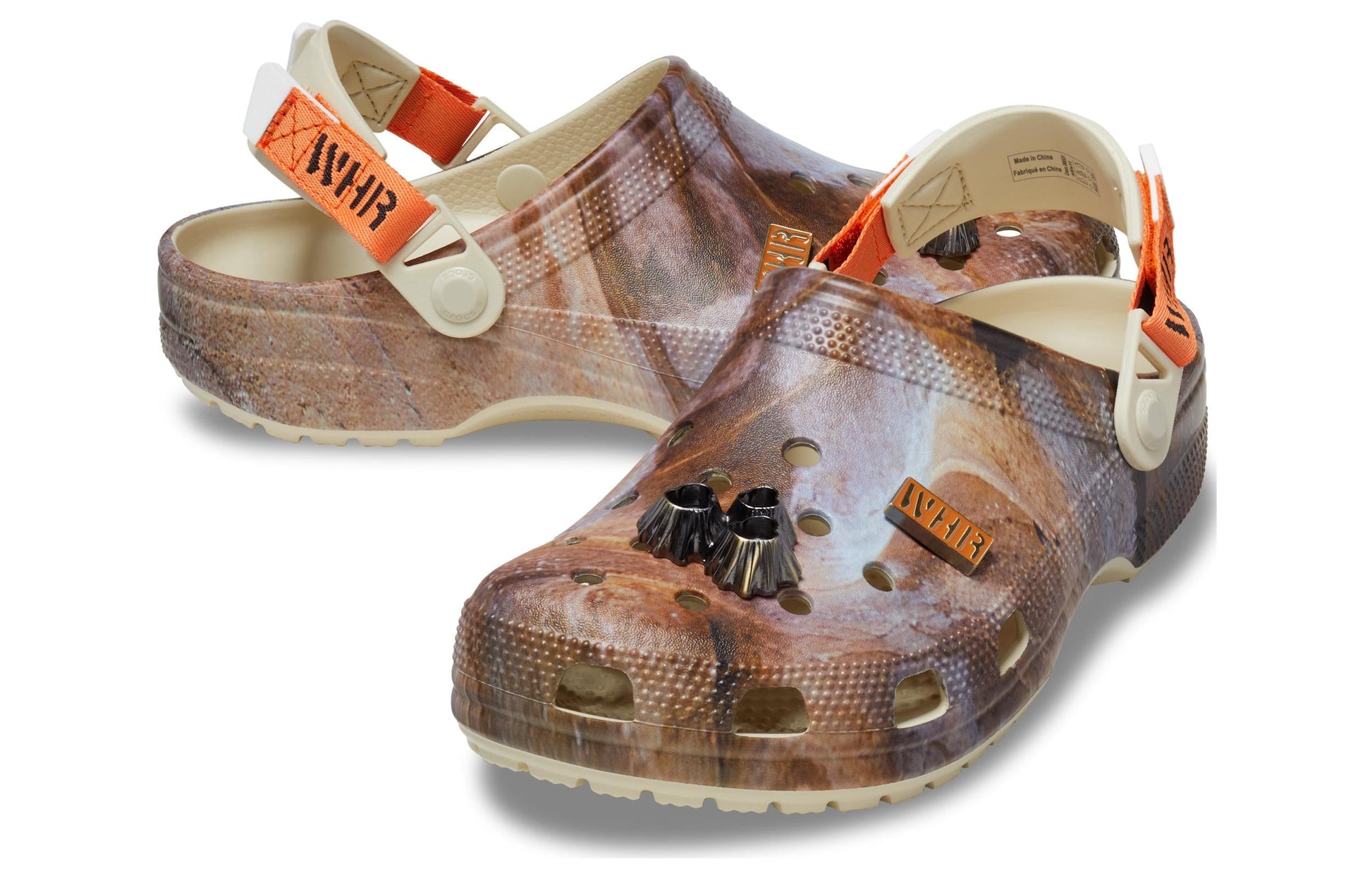 Crocs Classic Clog x WHR 208551-267