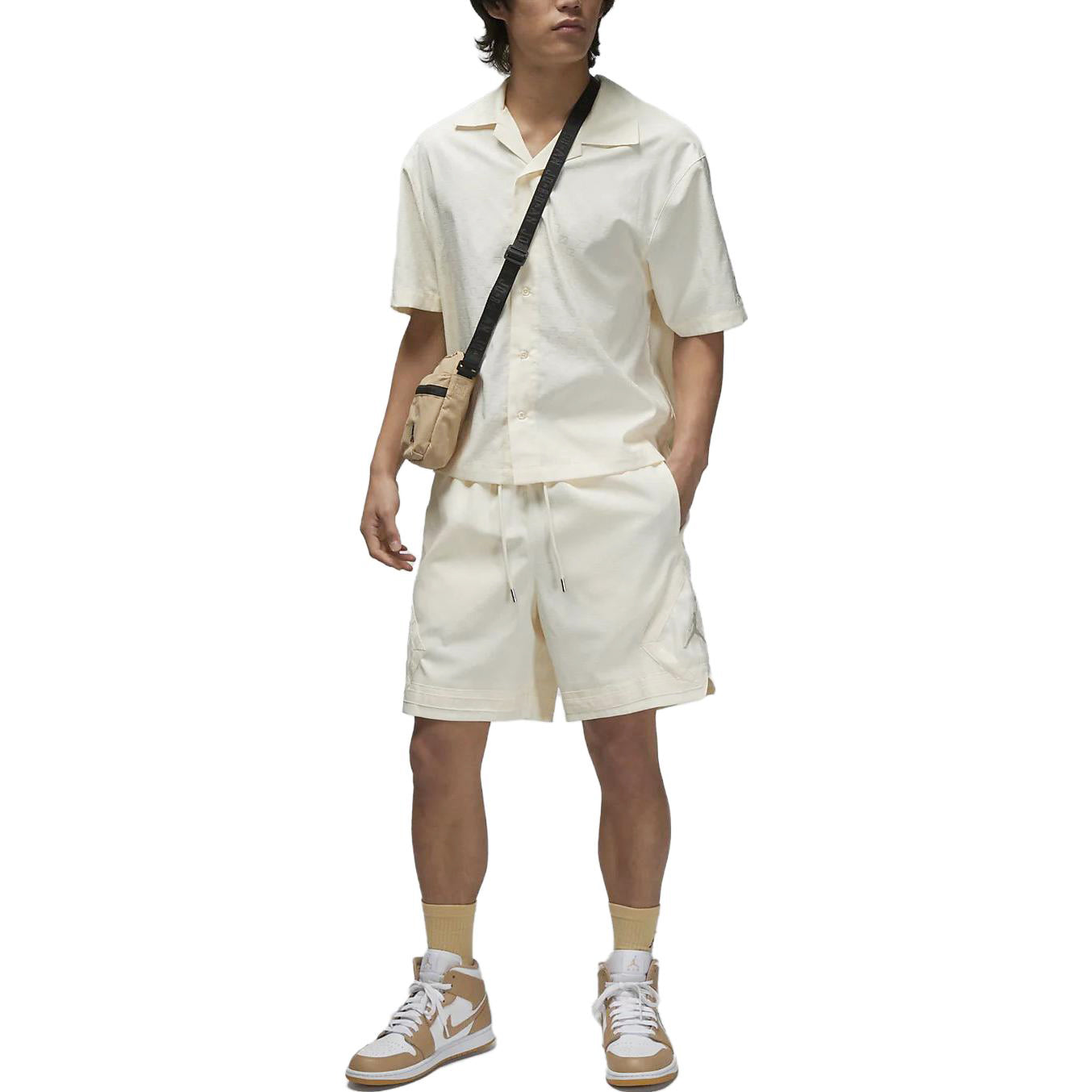 Air Jordan Essentials Diamond Shorts 'Beige' FN0770-110