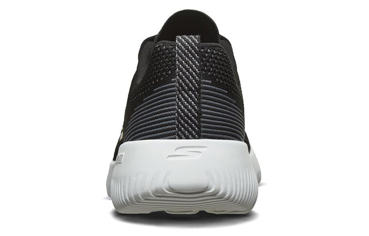 (WMNS) Skechers Go Run Focus Low-Top Sneakers Black 15178-BKW