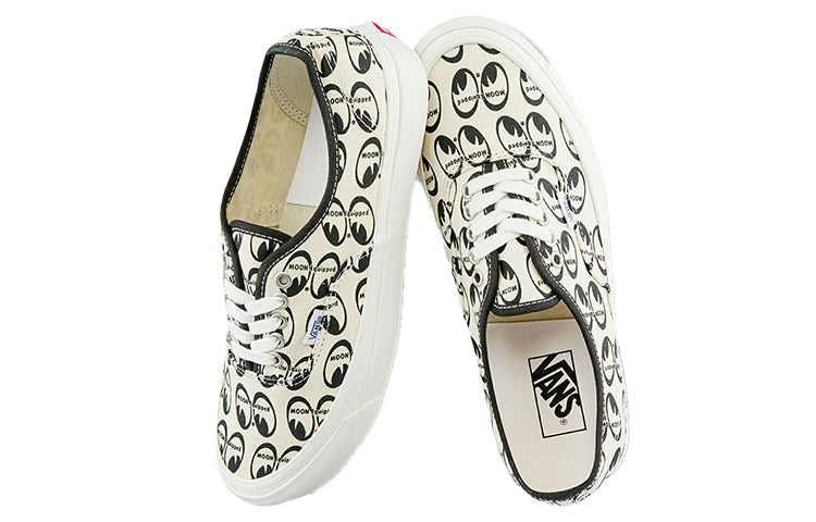 Vans Mooneyes x Authentic 44 DX 'Anaheim Factory - White' VN0A5KX4AVP